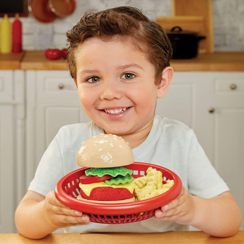 Creative Chefs Cheeseburger and Fries Kit - Pretend Cooking Kit with Reusable Burger and Fries Mix for Backyard Barbecue and Restaurant Role Play